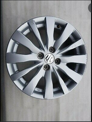 Aluminum wheel rim- Silver Suzuki Swift